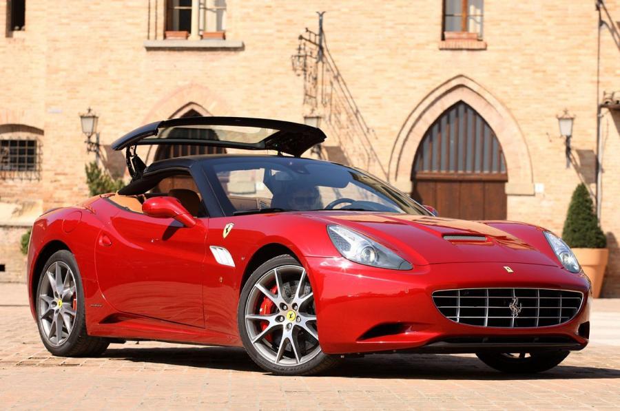  Ferrari California 30 2012 года  (фото 20 из 58)